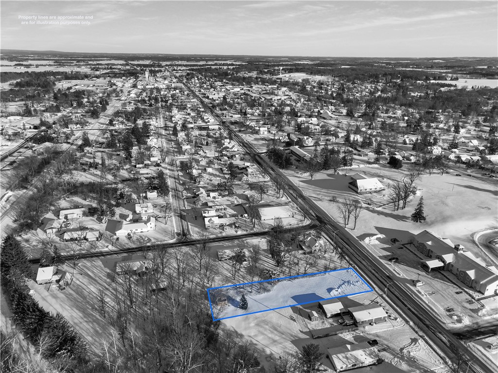 429 W Division Avenue Property Photo 4