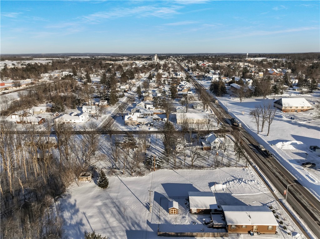 429 W Division Avenue Property Photo 14