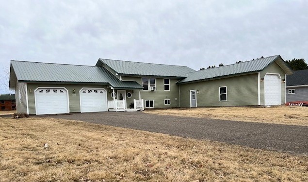 111 Reinhart Drive Property Photo
