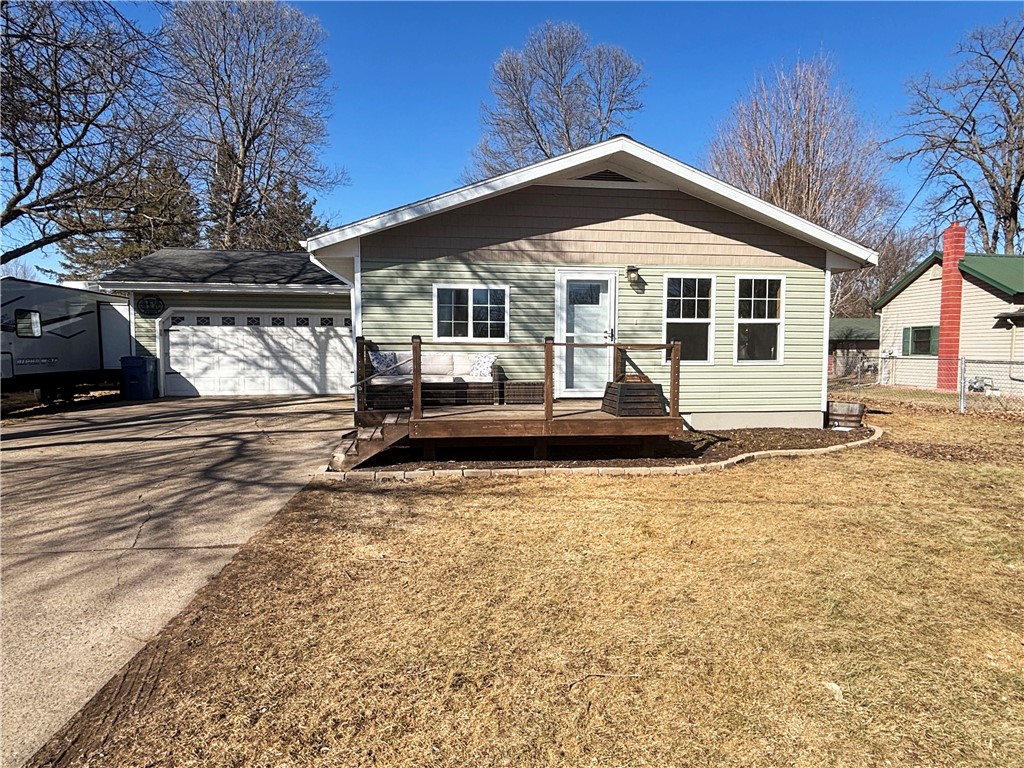 223 N 3rd Street Property Photo