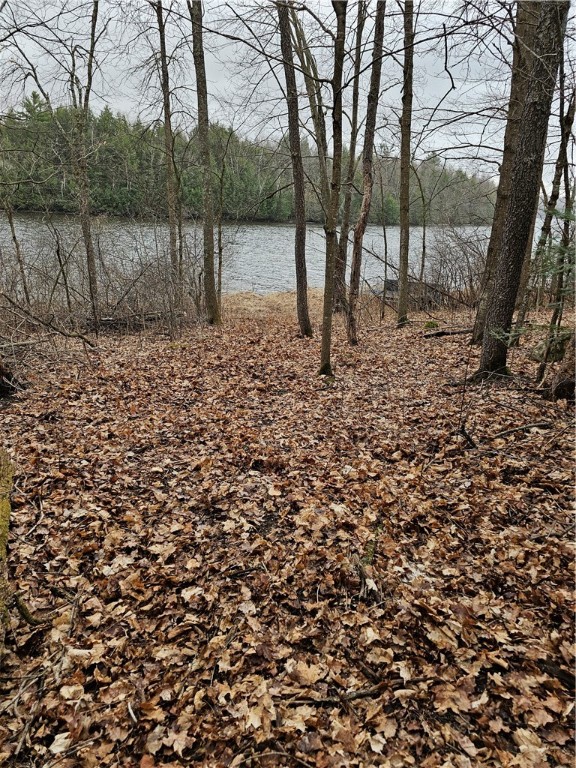 W7592 Vinett's Landing Road Property Photo