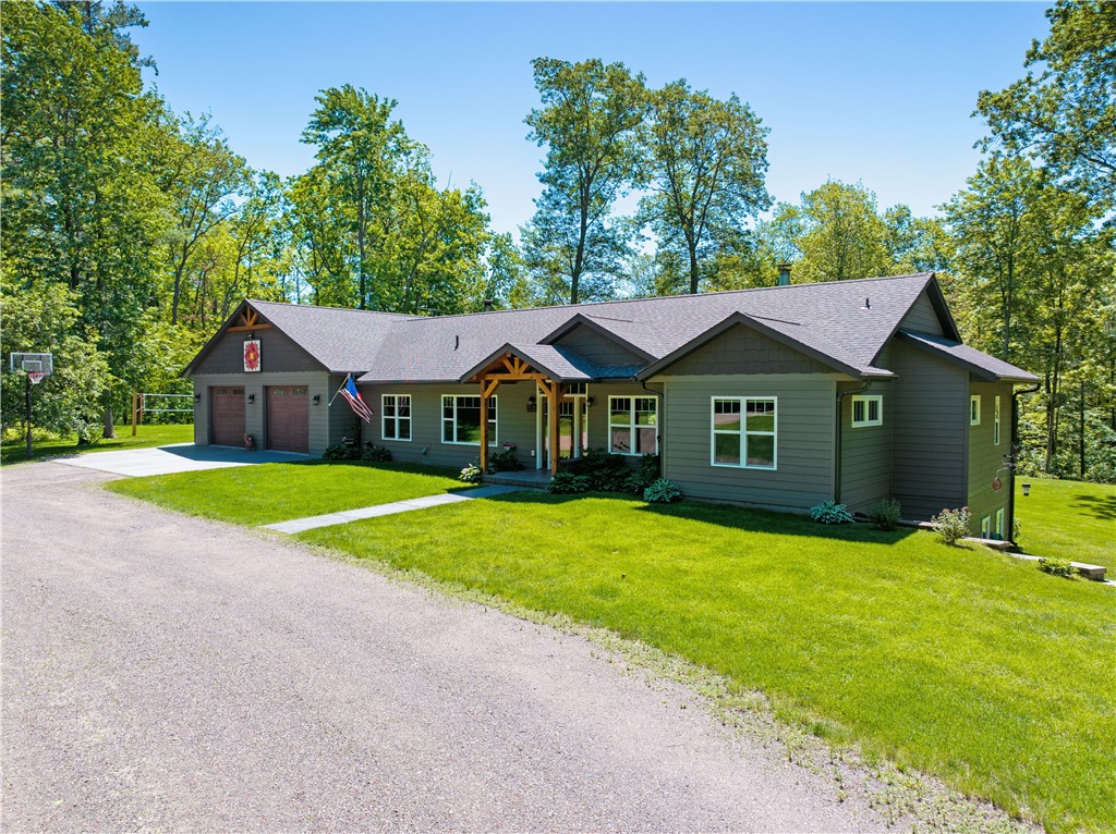 W8775 Sand Road Property Photo
