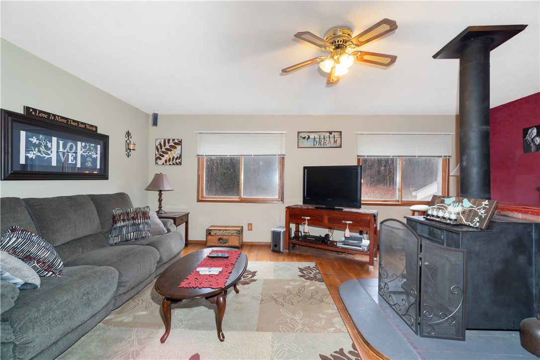 8310 Olson Drive Property Photo 8