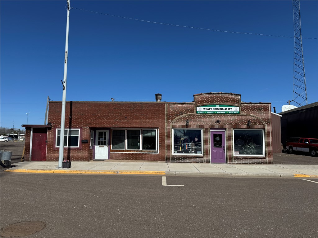 309 Worden Avenue W Property Photo