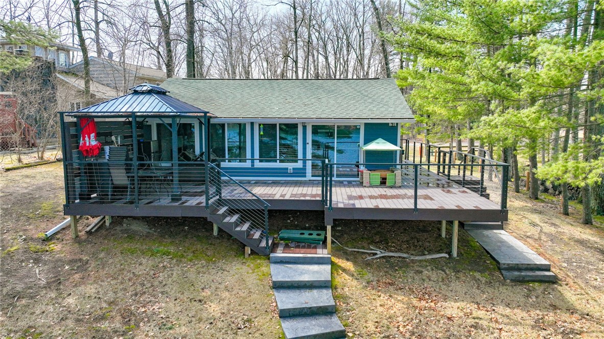 N2590 Warren Road Property Photo