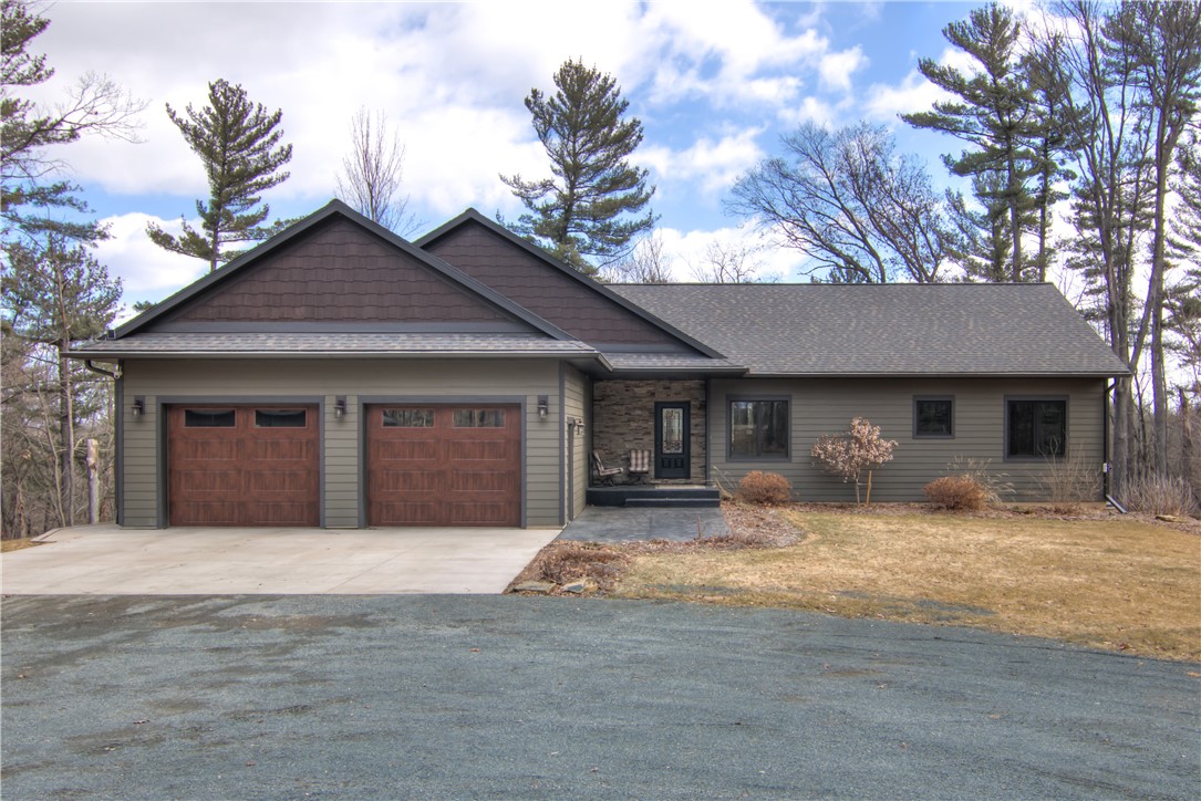877 22nd Street Property Photo
