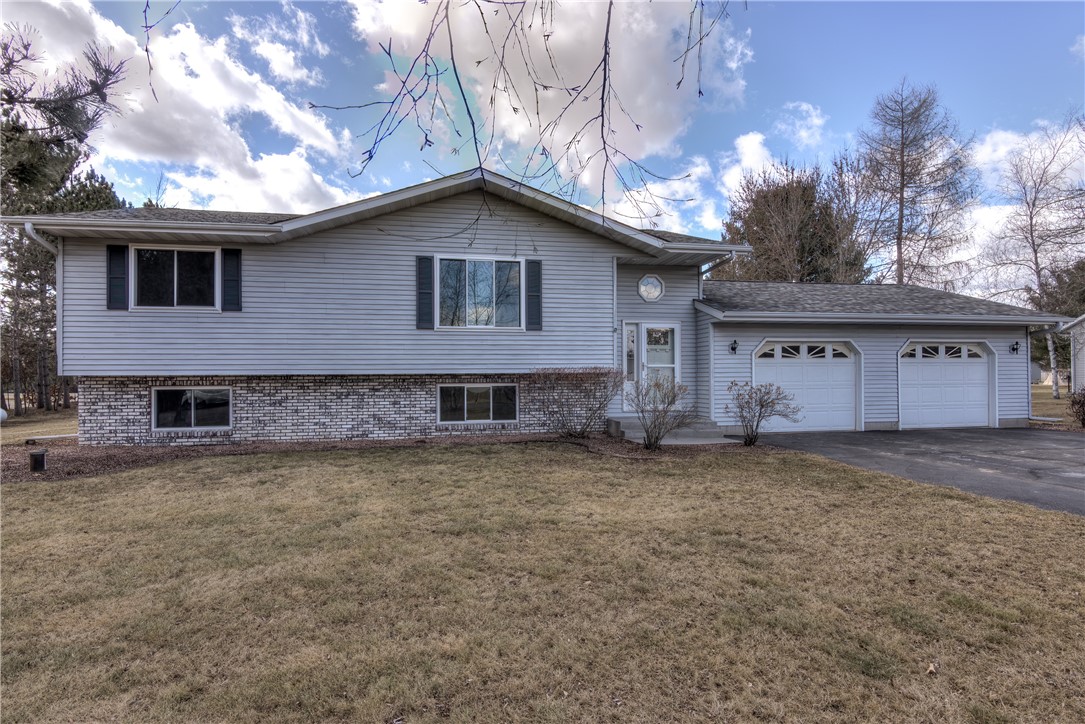 9826 172nd Street Property Photo 1