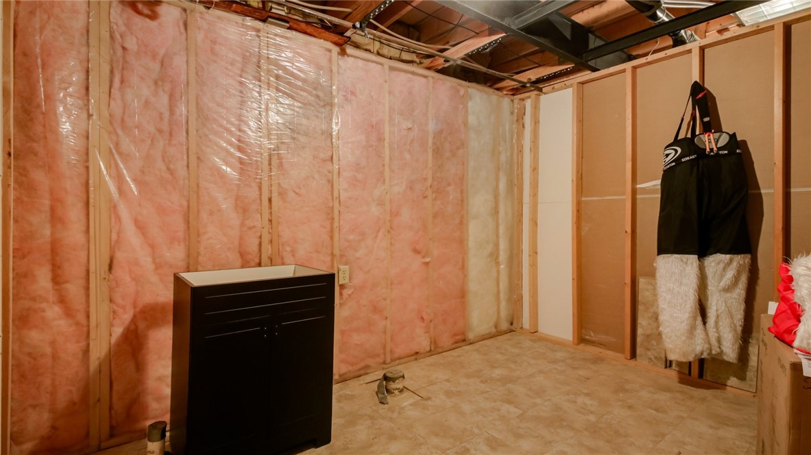 111 Golfview Avenue Property Photo 18