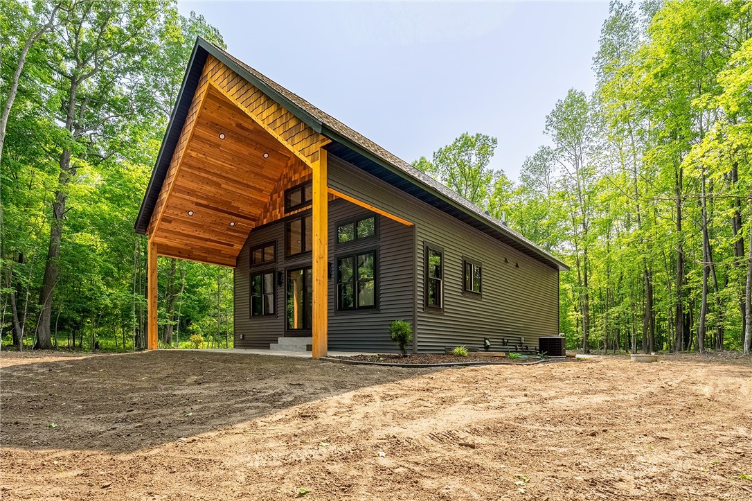 15034 221st Avenue Property Photo 2