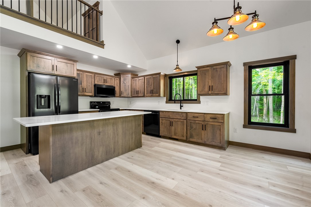 15034 221st Avenue Property Photo 6