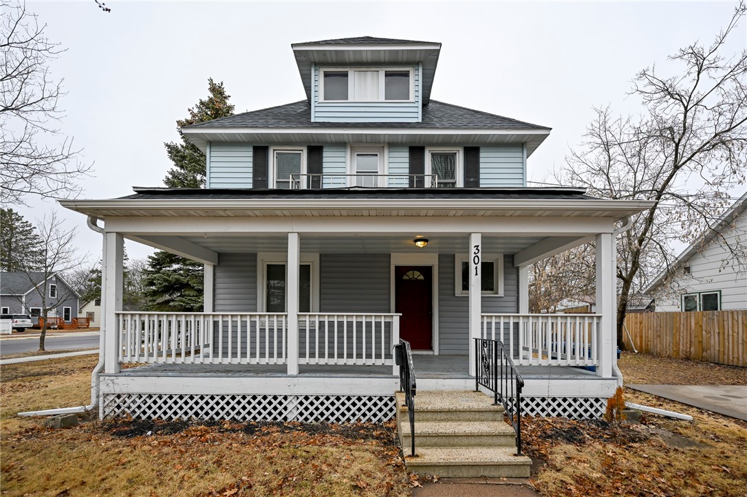 301 N Summit Street Property Photo