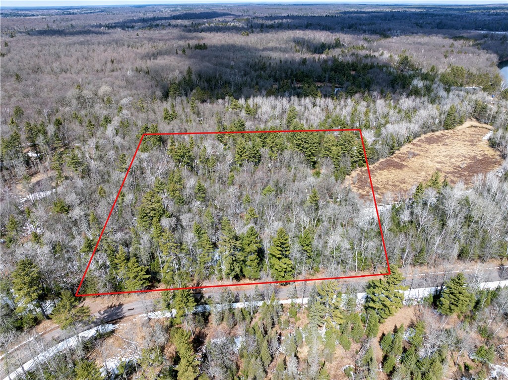 10 Acres Tri Lakes Road Property Photo