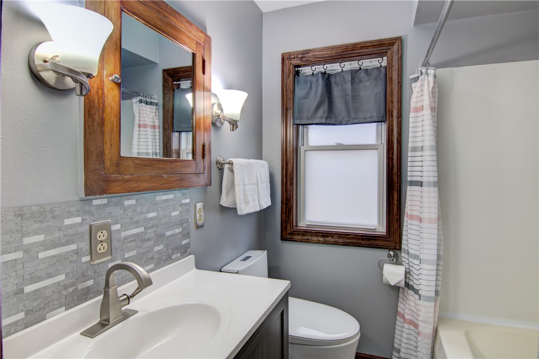 913 Starr Avenue Property Photo 20