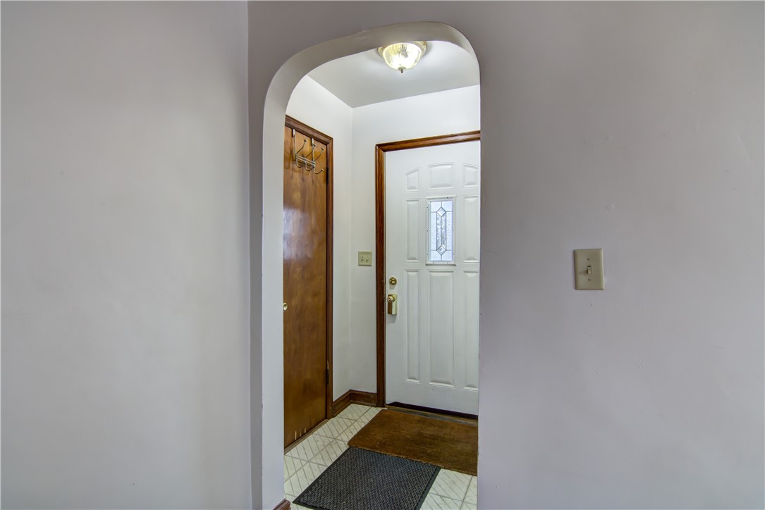 913 Starr Avenue Property Photo 23