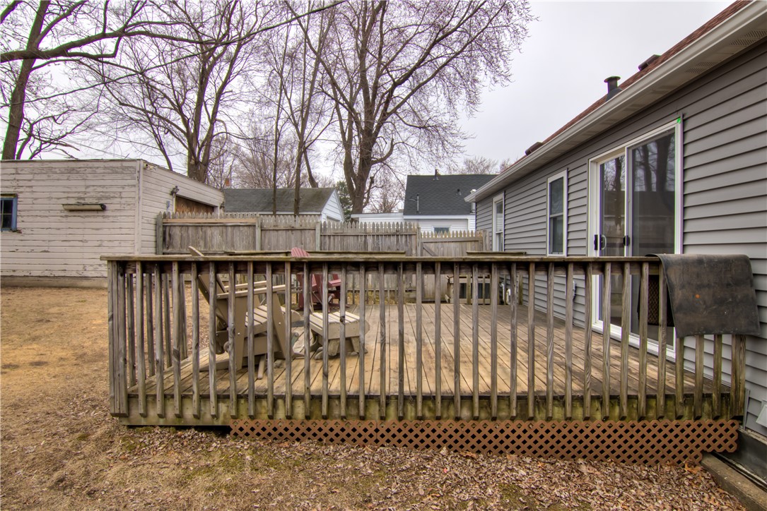 913 Starr Avenue Property Photo 27