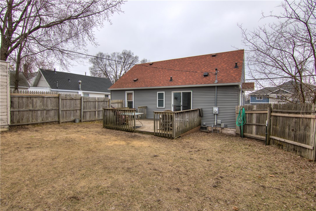 913 Starr Avenue Property Photo 28