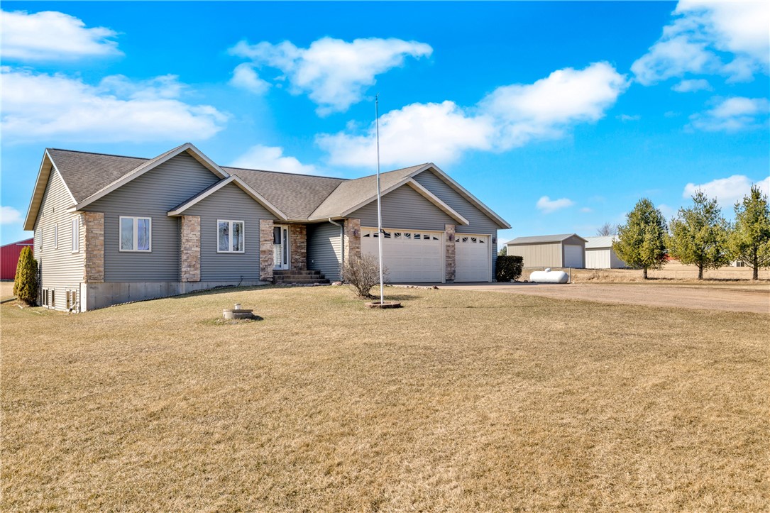 3820 250th Street Property Photo