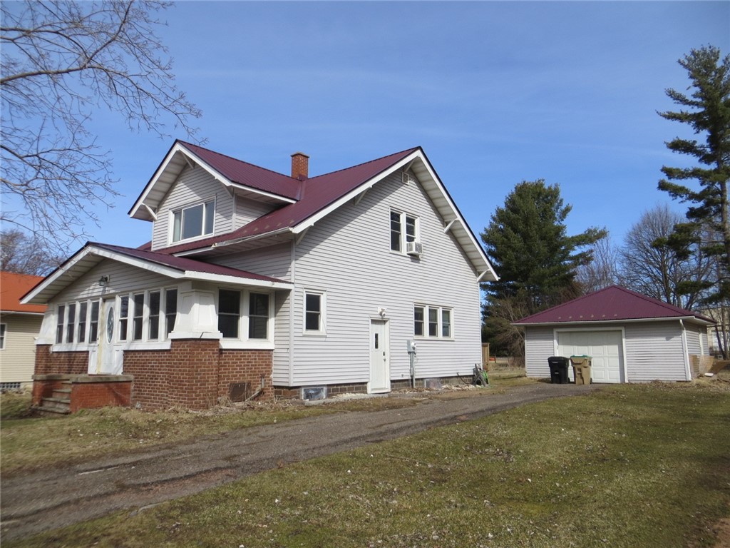 204 W Main Street Property Photo