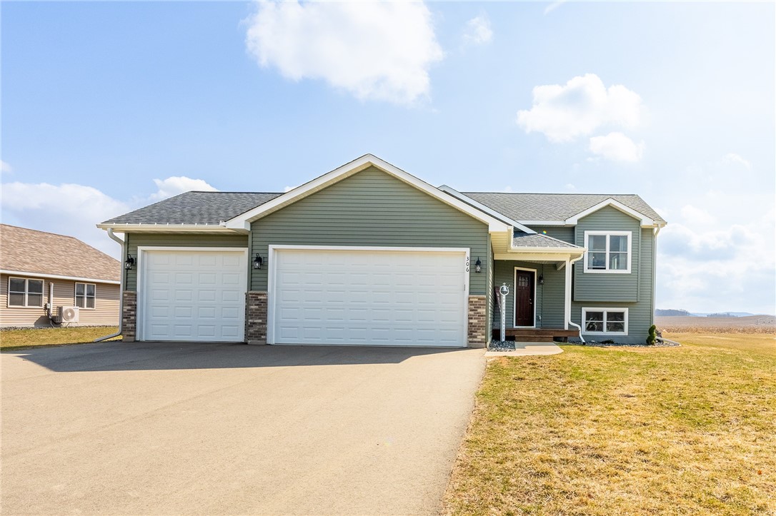 306 Dunn Street Property Photo
