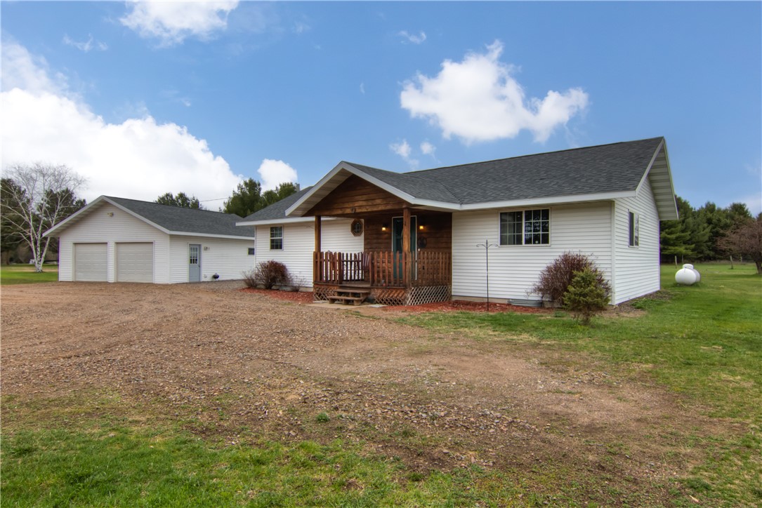 19610 82nd Avenue Property Photo