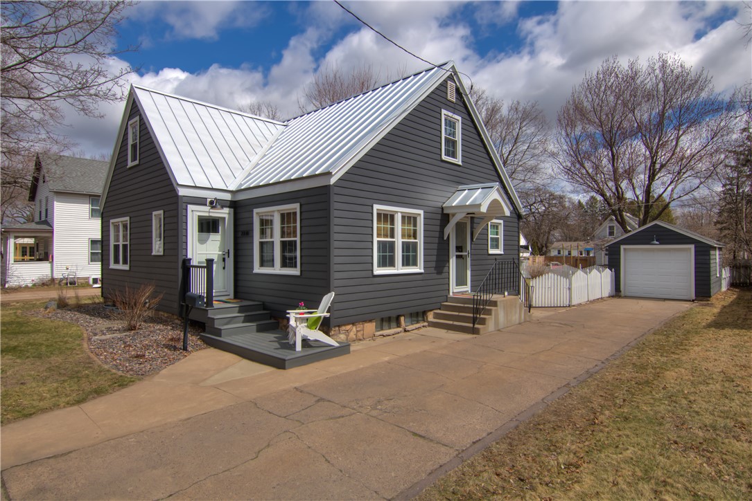 214 Se 13th Street Property Photo