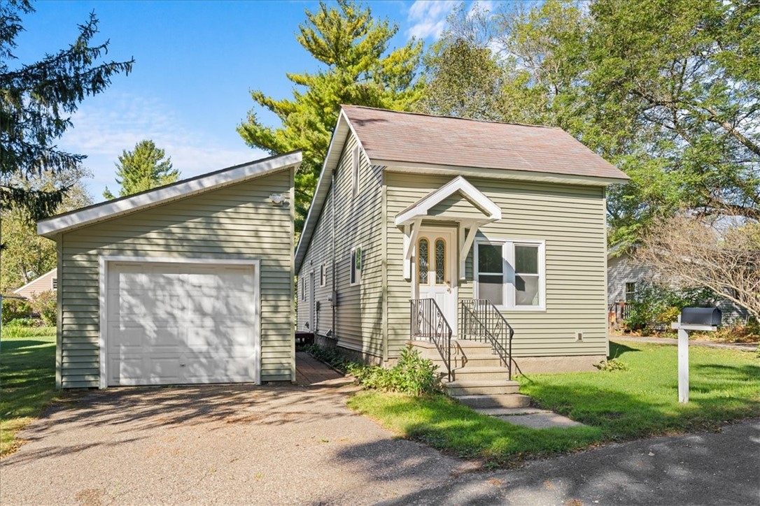 N327 Sabin Avenue Property Photo