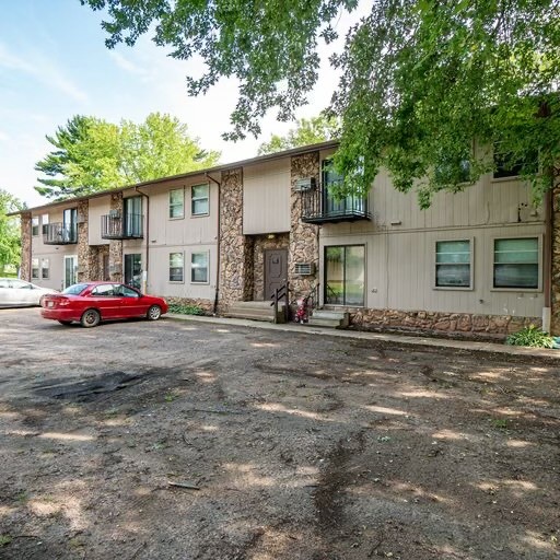 Greenwood Real Estate Listings Main Image