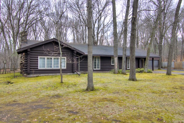 4300 Parkwood Drive Property Photo