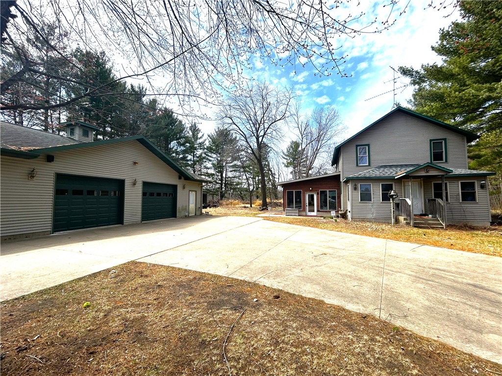 N4103 Hawk Island Rd. Property Photo 1