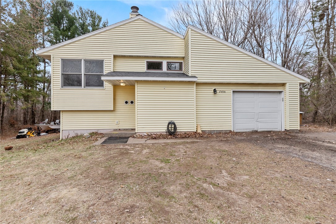 E4514 473rd Avenue Property Photo