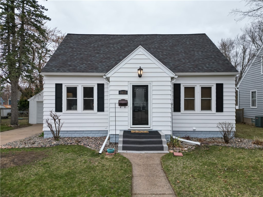 1622 Hoover Avenue Property Photo
