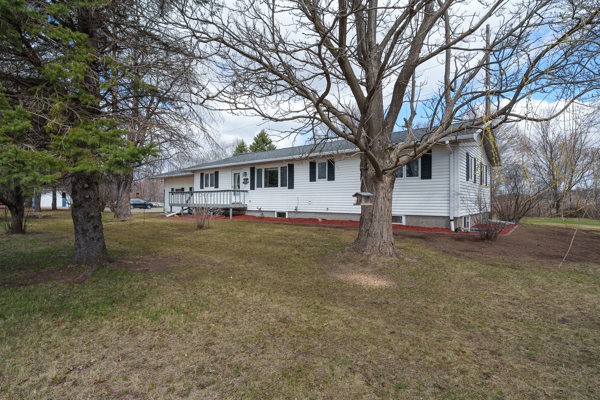 418 W Menomonie Street Property Photo