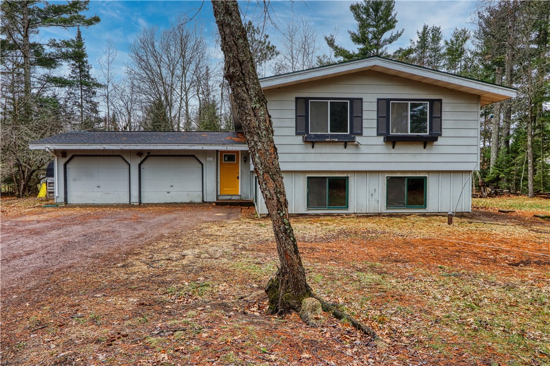 10749 N Namekagon Lane Property Photo