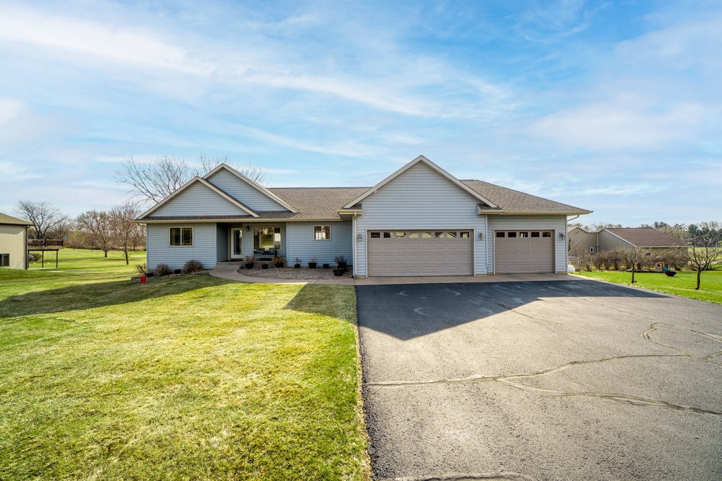 4527 156th Street Property Photo