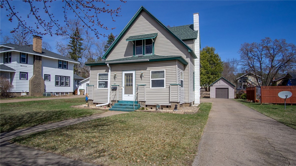 222 Olive Street Property Photo