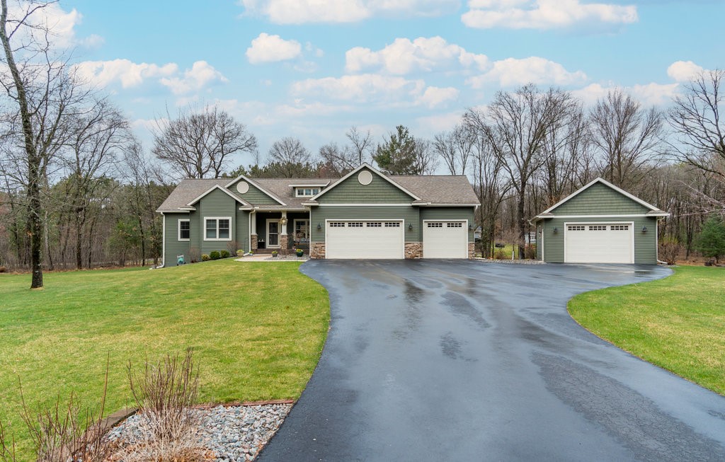 5922 Heathermoor Lane Property Photo