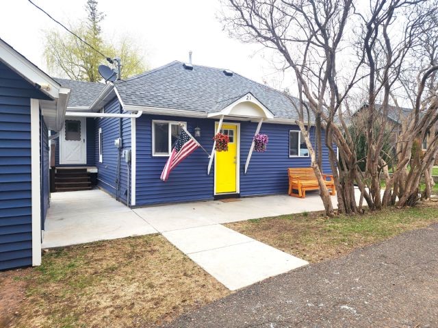 21 N Main Street Property Photo