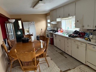 1590971 Property Photo 25