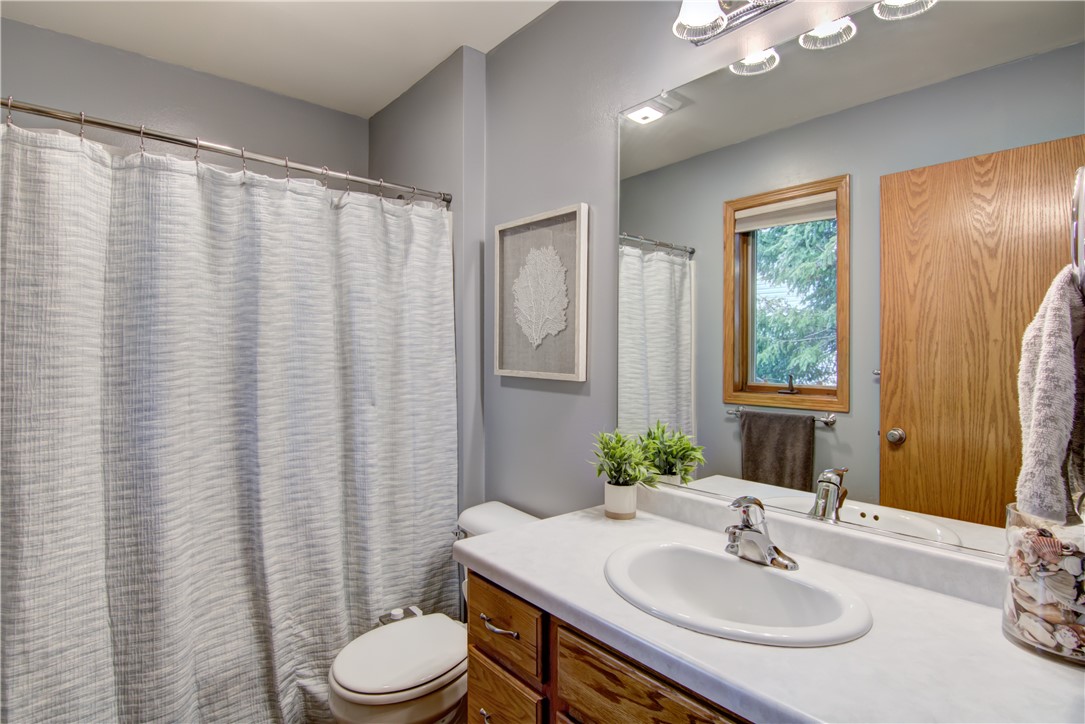 2103 Deblene Lane Property Photo 18
