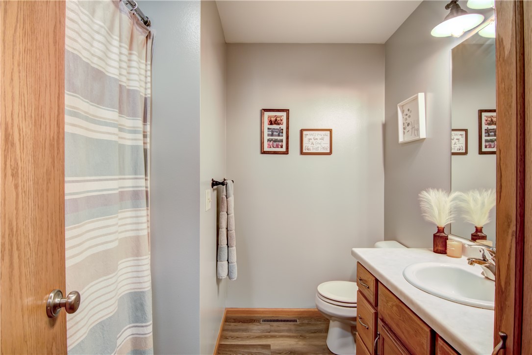 2103 Deblene Lane Property Photo 21