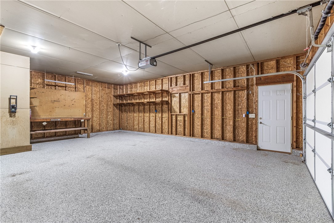 323 Hewitt Street Property Photo 38
