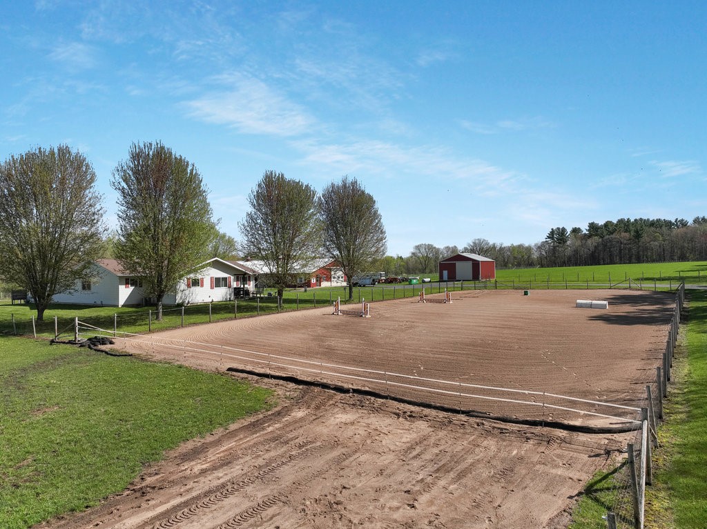 27484 County Highway X Property Photo 6