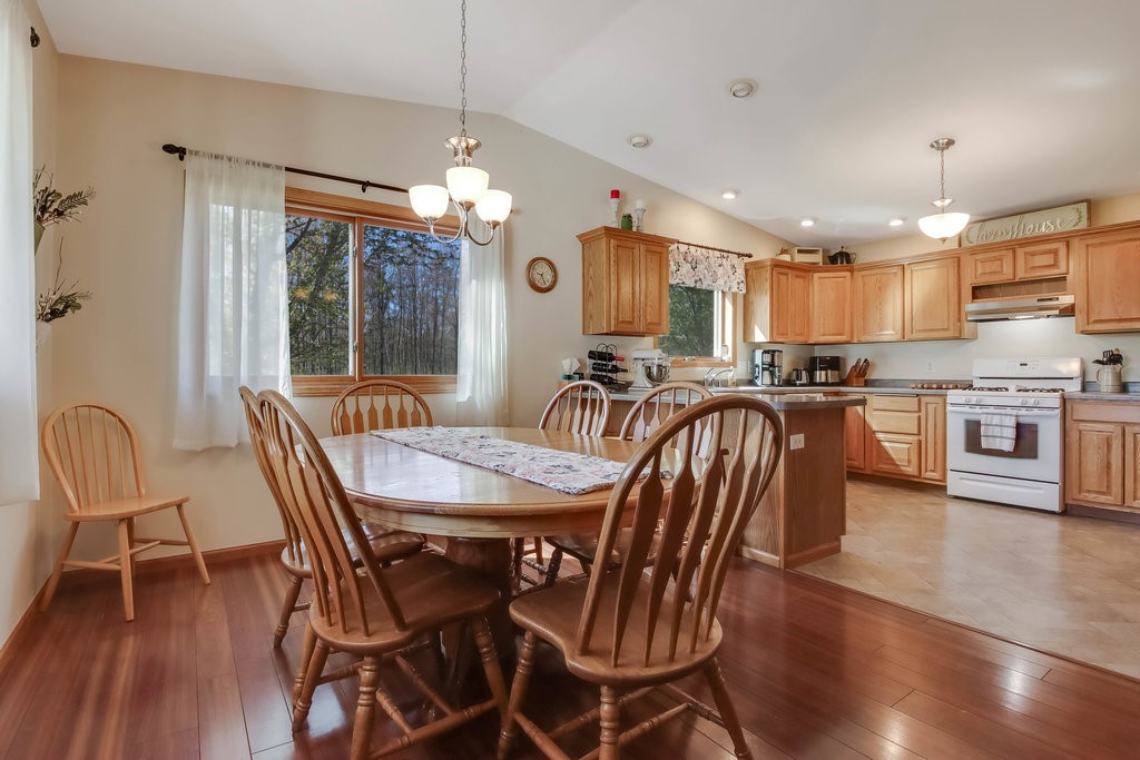 27484 County Highway X Property Photo 13