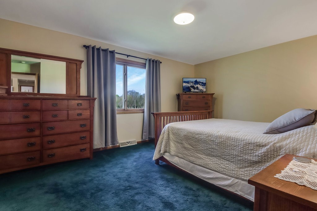 27484 County Highway X Property Photo 22