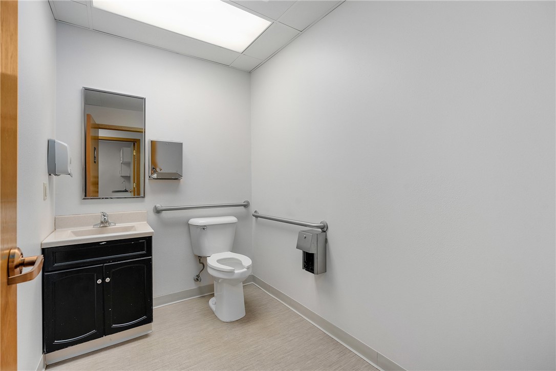 703 W Hamilton Avenue Property Photo 20