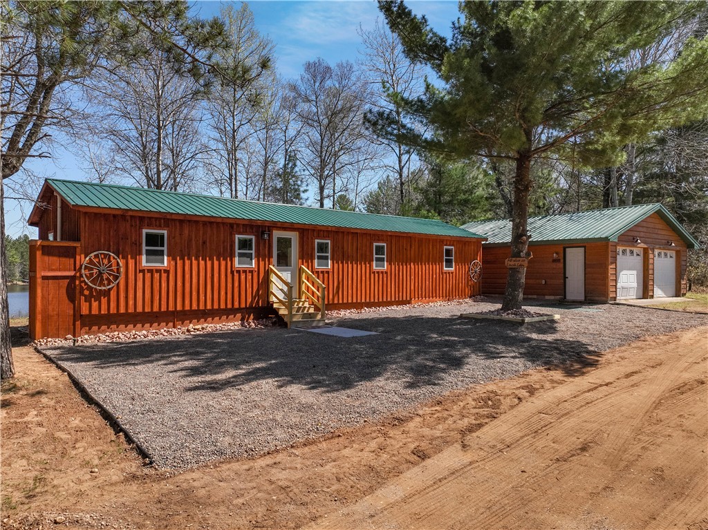 W7339 Pair O Lakes Road Property Photo 1