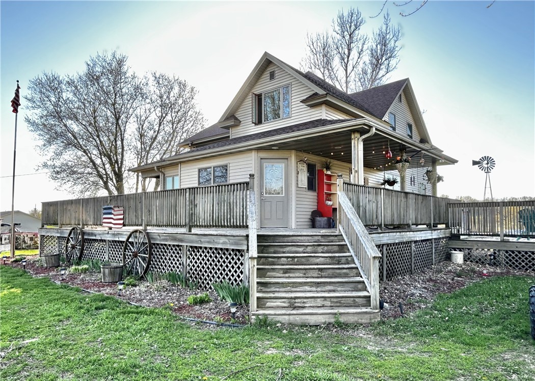 W15754 State Highway 121 Property Photo 3