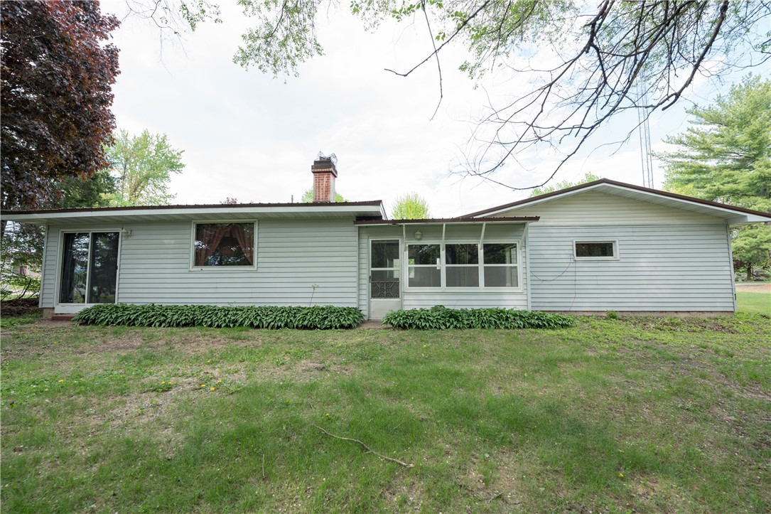 S2951 Prairie Street Property Photo