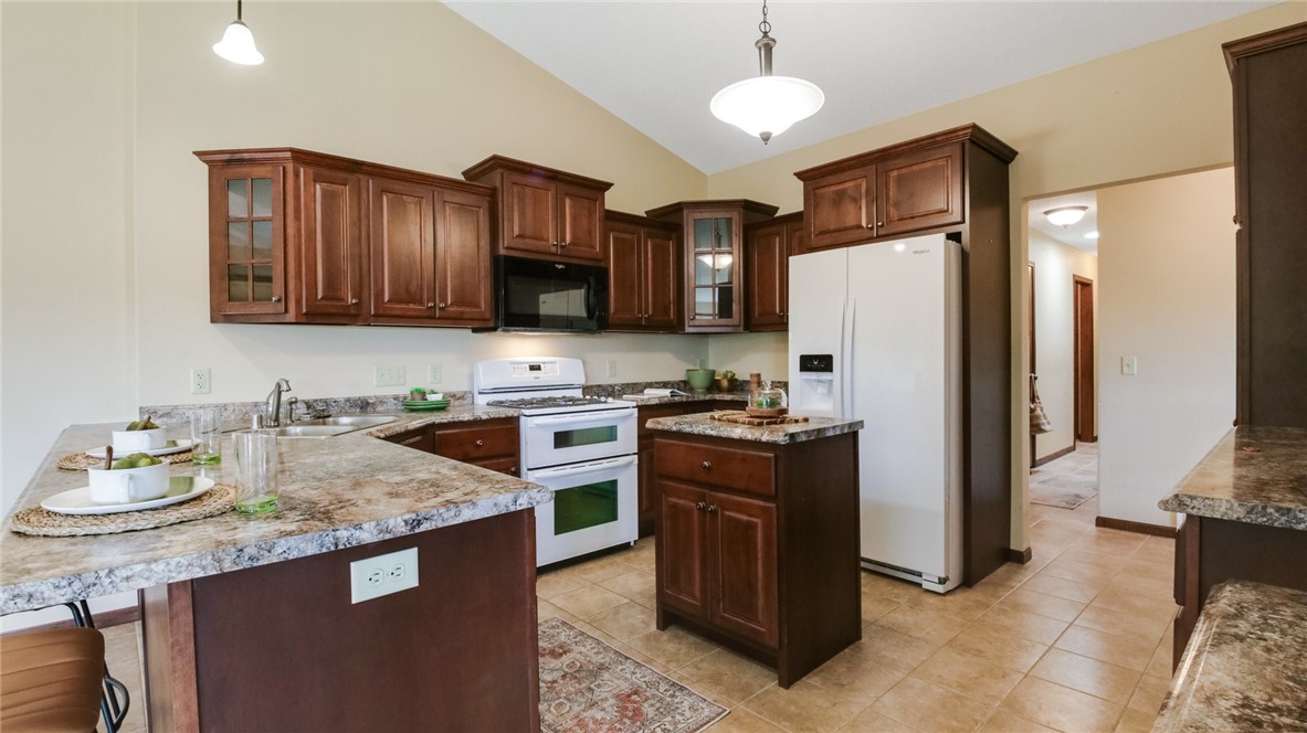 2504 E Princeton Avenue Property Photo 13