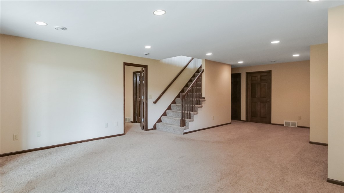 2504 E Princeton Avenue Property Photo 29